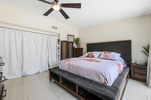 72879 Arboleda Drive, Palm Desert, CA 92260