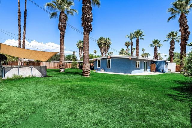 72879 Arboleda Drive, Palm Desert, CA 92260