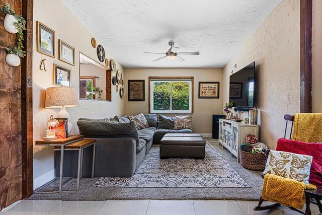 72879 Arboleda Drive, Palm Desert, CA 92260