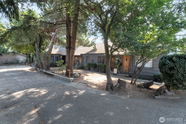 2135 4th Street, Bremerton, WA 98312