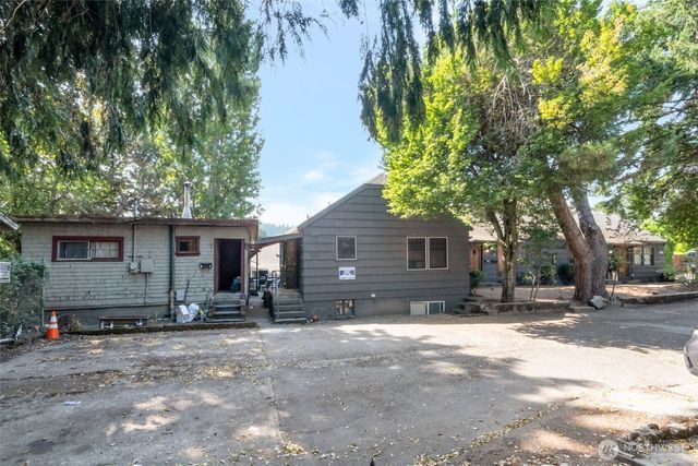 2135 4th Street, Bremerton, WA 98312