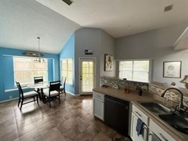 908 Busby Drive, Cedar Hill, TX 75104