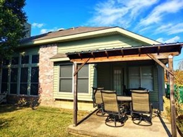 908 Busby Drive, Cedar Hill, TX 75104