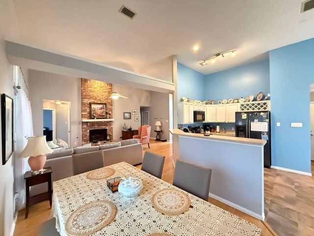 908 Busby Drive, Cedar Hill, TX 75104