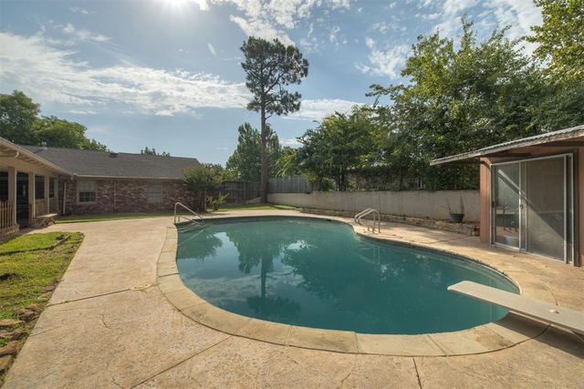 4813 Larissa Lane, Oklahoma City, OK 73112