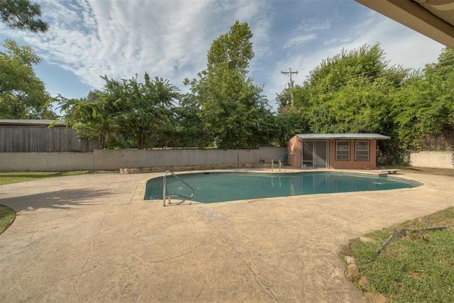 4813 Larissa Lane, Oklahoma City, OK 73112