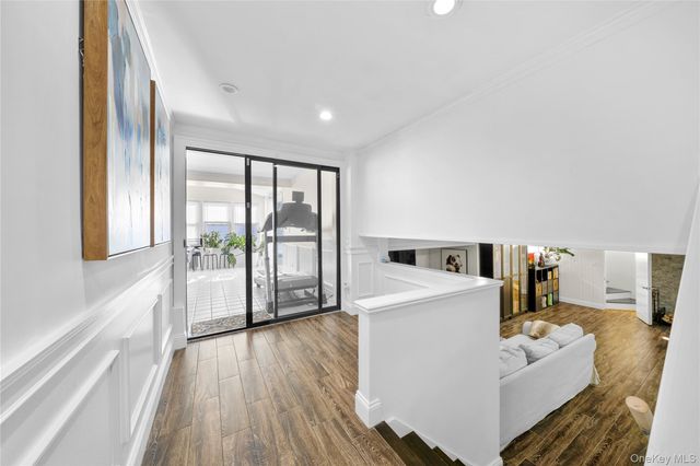 98 Birchwood Park Drive, Jericho, NY 11753