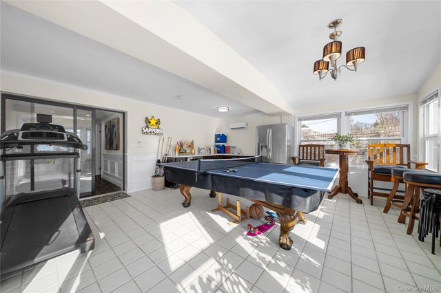 98 Birchwood Park Drive, Jericho, NY 11753