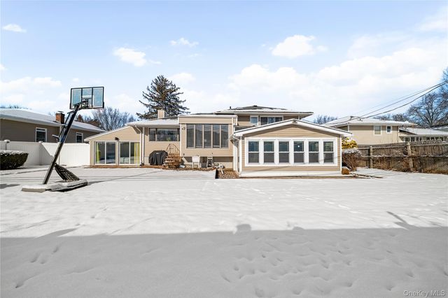 98 Birchwood Park Drive, Jericho, NY 11753