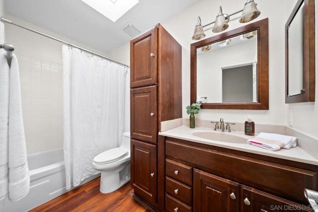 5155 W Point Loma 8, San Diego, CA 92107