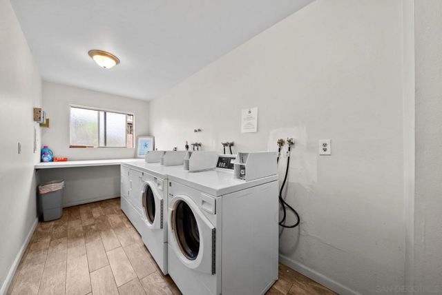 5155 W Point Loma 8, San Diego, CA 92107