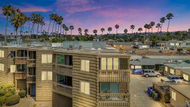 5155 W Point Loma 8, San Diego, CA 92107