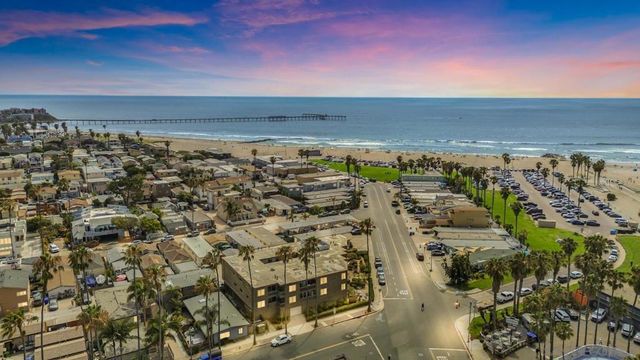 5155 W Point Loma 8, San Diego, CA 92107