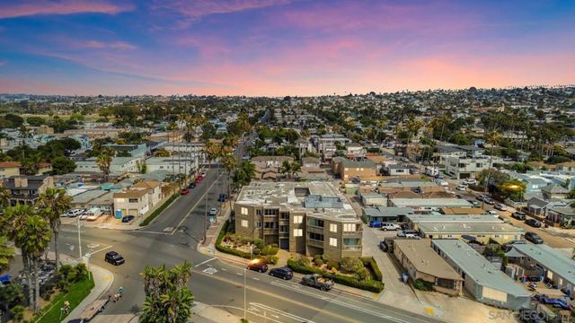 5155 W Point Loma 8, San Diego, CA 92107