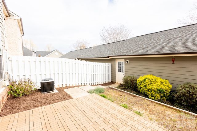 1123 Inn Keepers Way, Cornelius, NC 28031