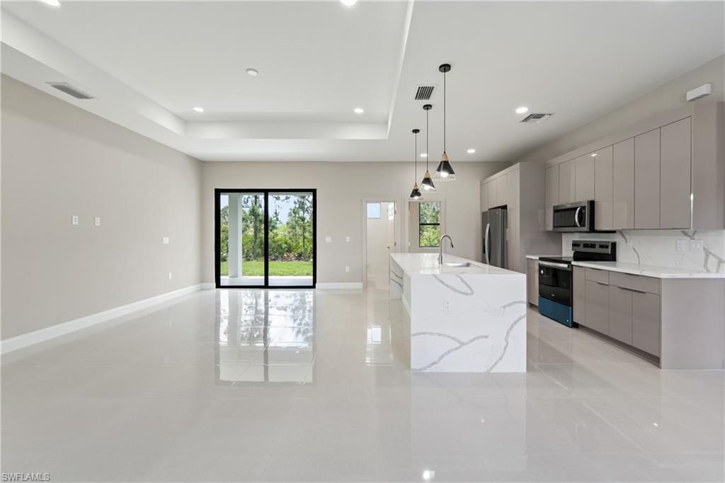 2903 37th ST W, LEHIGH ACRES, FL 33971 — photo 3