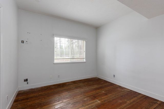 4911 E Greenbluff Rd, Colbert, WA 99005