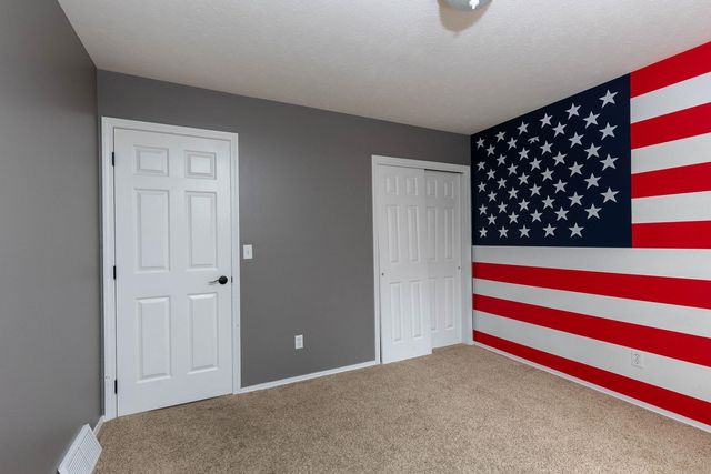 4911 E Greenbluff Rd, Colbert, WA 99005