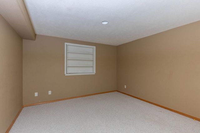 4911 E Greenbluff Rd, Colbert, WA 99005