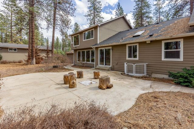 4911 E Greenbluff Rd, Colbert, WA 99005