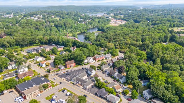 249 Yantic Street, Norwich, CT 06360