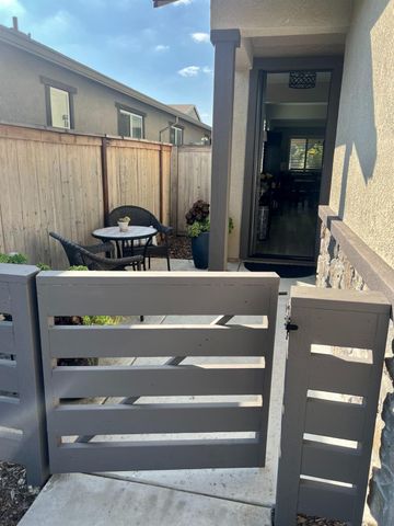 720 Riley Way, Lincoln, CA 95648