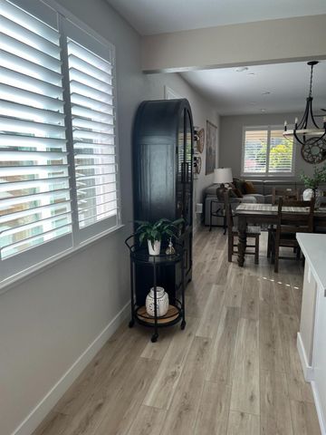 720 Riley Way, Lincoln, CA 95648