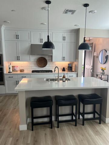 720 Riley Way, Lincoln, CA 95648