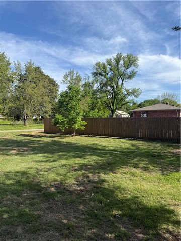 75 Cherry Street, Dover, AR 72837