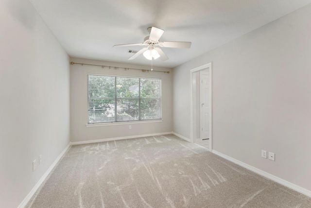 23 Shearwater Place, The Woodlands, TX 77381