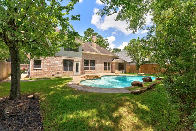 23 Shearwater Place, The Woodlands, TX 77381