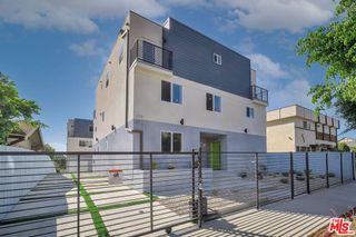 227 N Park View Street 1/2, Los Angeles, CA 90026