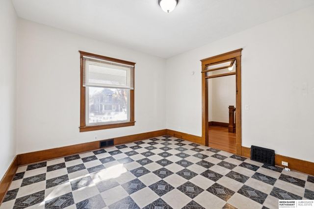 912 C Street, Lincoln, NE 68502