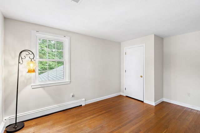 141 Longhill Rd, Franklin, MA 02038
