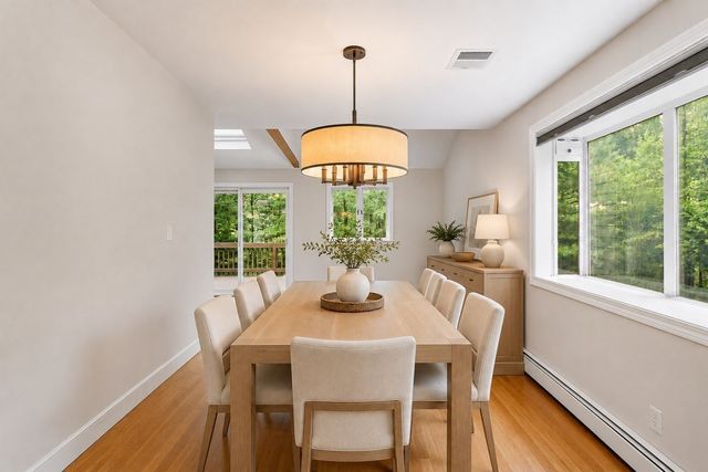 141 Longhill Rd, Franklin, MA 02038