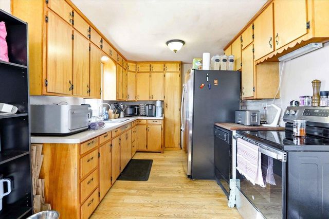 321 6TH STREET SOUTH, Wisconsin Rapids, WI 54494