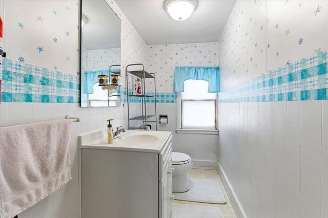 321 6TH STREET SOUTH, Wisconsin Rapids, WI 54494