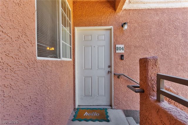7628 Pacific Hills Avenue 204, Las Vegas, NV 89128