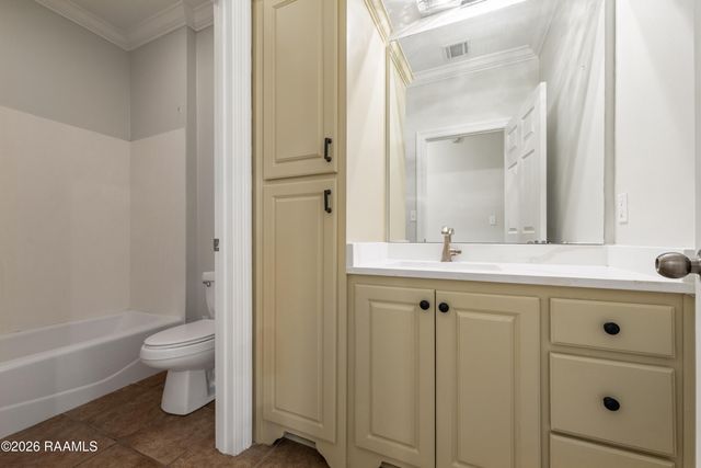 101 Vinemont Drive, Lafayette, LA 70501