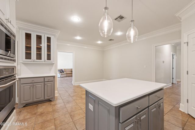 101 Vinemont Drive, Lafayette, LA 70501