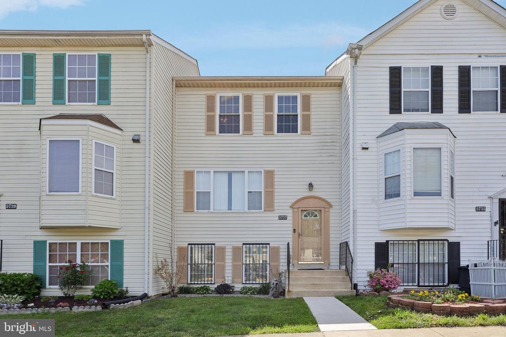 5737 REGENCY LN, District Heights, MD 20747