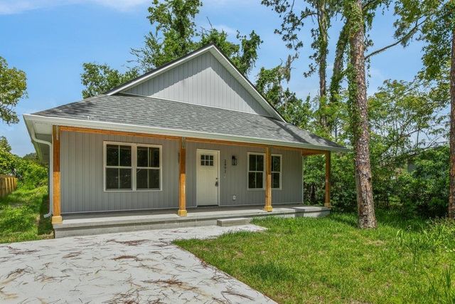 2891 N 8Th St, St Augustine, FL 32084