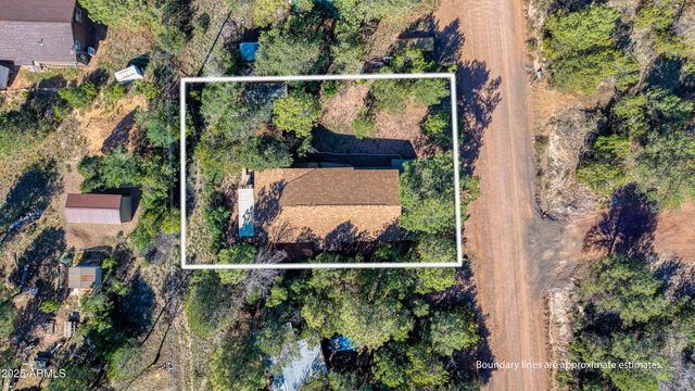 1987 STAGG Run, Overgaard, AZ 85933