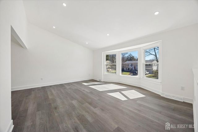 259 Glenn Ave Avenue, Lawrence, NJ 08648