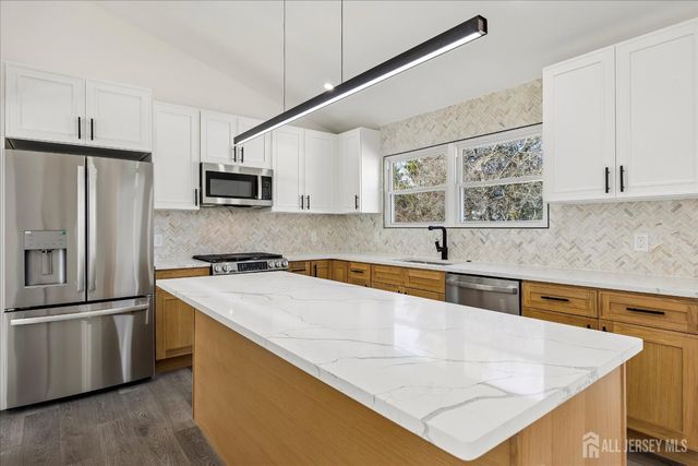259 Glenn Ave Avenue, Lawrence, NJ 08648
