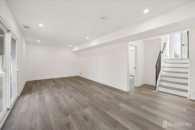 259 Glenn Ave Avenue, Lawrence, NJ 08648
