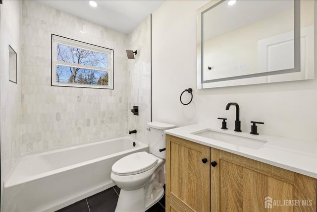 259 Glenn Ave Avenue, Lawrence, NJ 08648