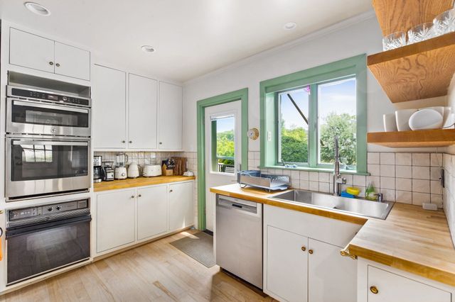 92 Atlantic Ave, Cohasset, MA 02025