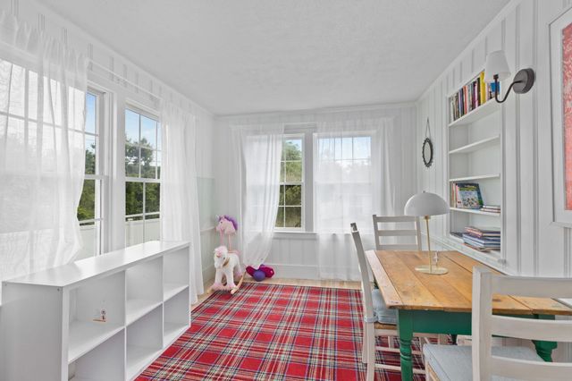 92 Atlantic Ave, Cohasset, MA 02025