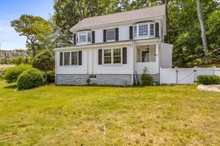 92 Atlantic Ave, Cohasset, MA 02025
